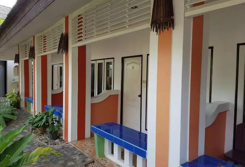 هتل Sam S House Kanchanaburi