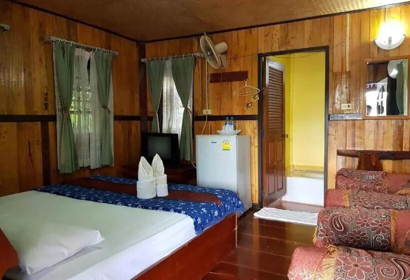 هتل Sam S House Kanchanaburi