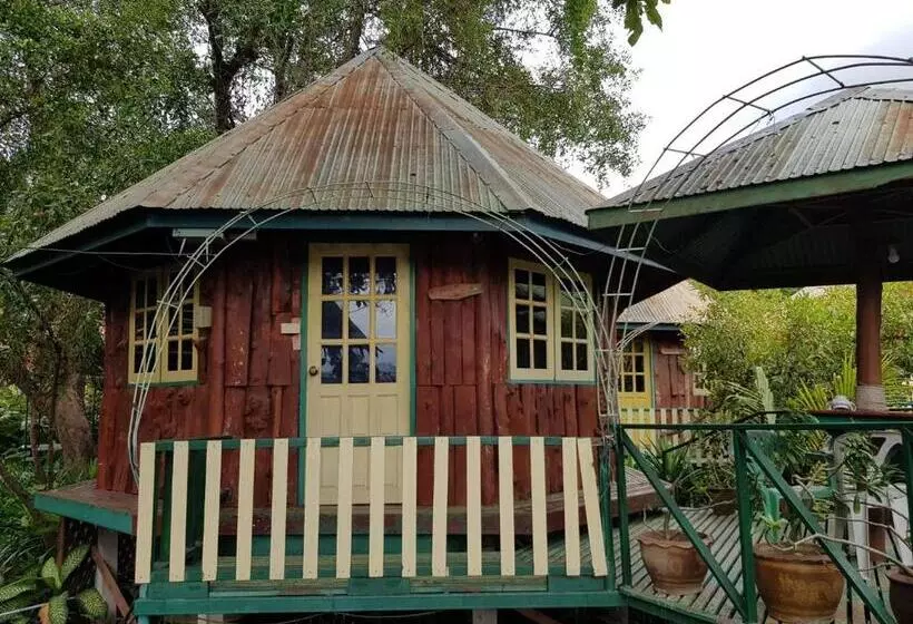 هتل Sam S House Kanchanaburi