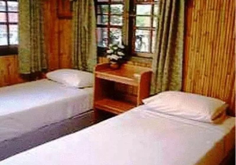 هتل Sam S House Kanchanaburi