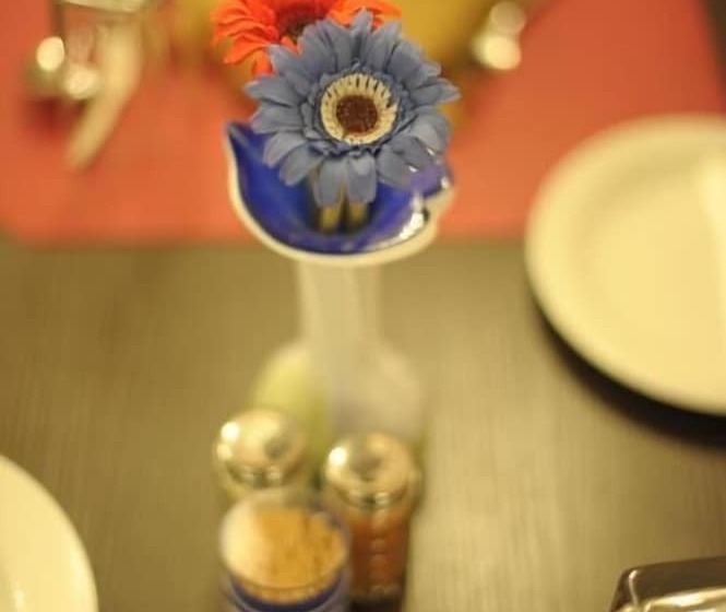 هتل Sheer Luxury Apartments & Suites