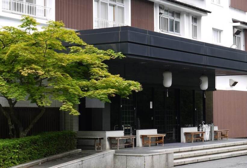 호텔 Tsukagoshiyashichibee