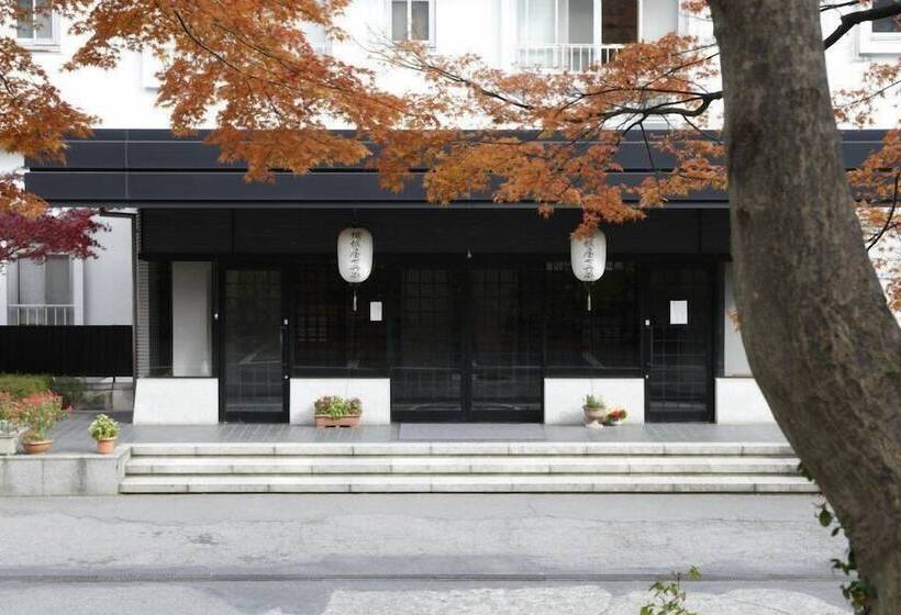 호텔 Tsukagoshiyashichibee