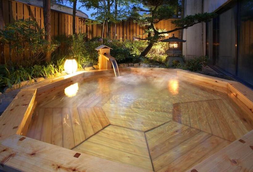 호텔 Tsukagoshiyashichibee