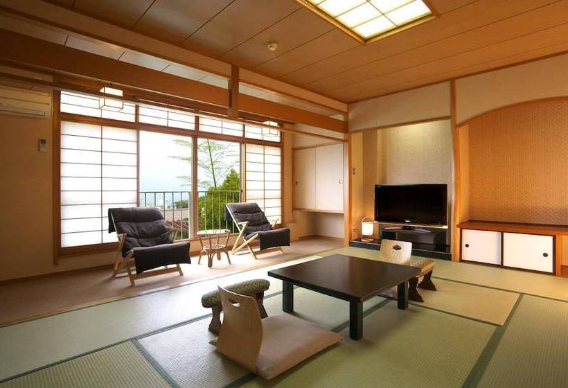 호텔 Tsukagoshiyashichibee