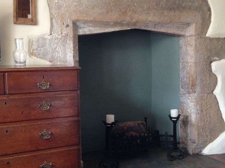 Low Hall Country House