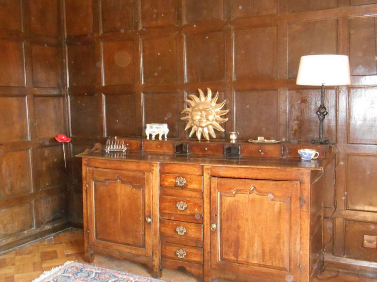 Low Hall Country House