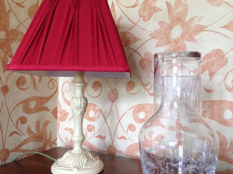 Low Hall Country House