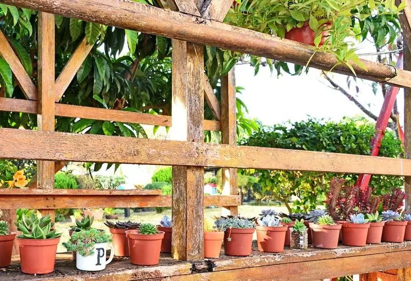 پانسیون Garden Life Homestay