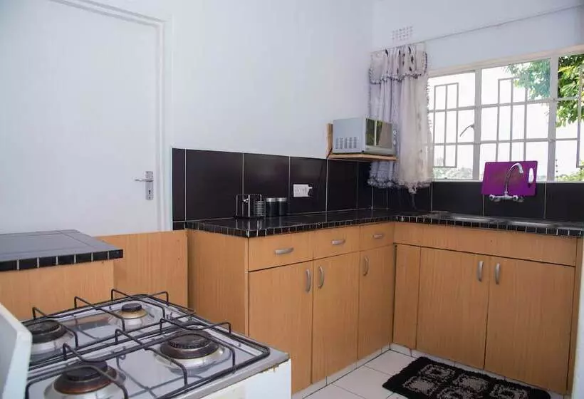 Spendwise Lodge And Apartments
