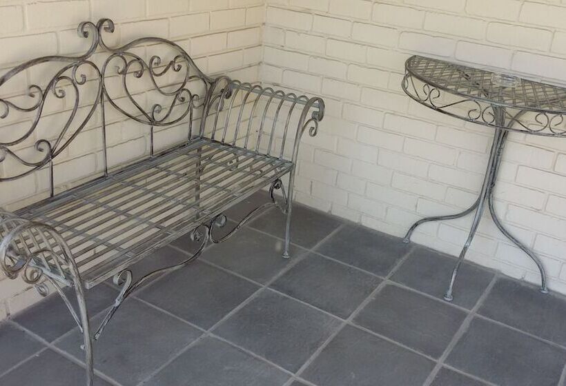 مبيت وإفطار Villa Beryl Guesthouse