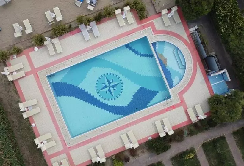 Eurobeach Residence