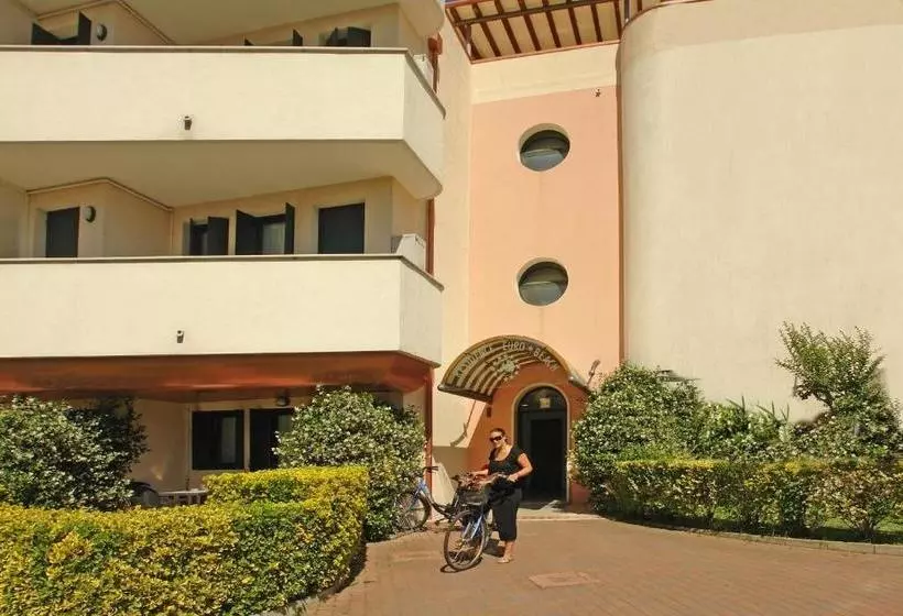 Eurobeach Residence