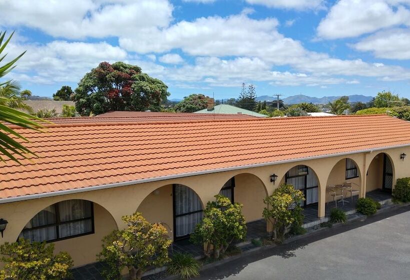 Hobson's Choice Motel