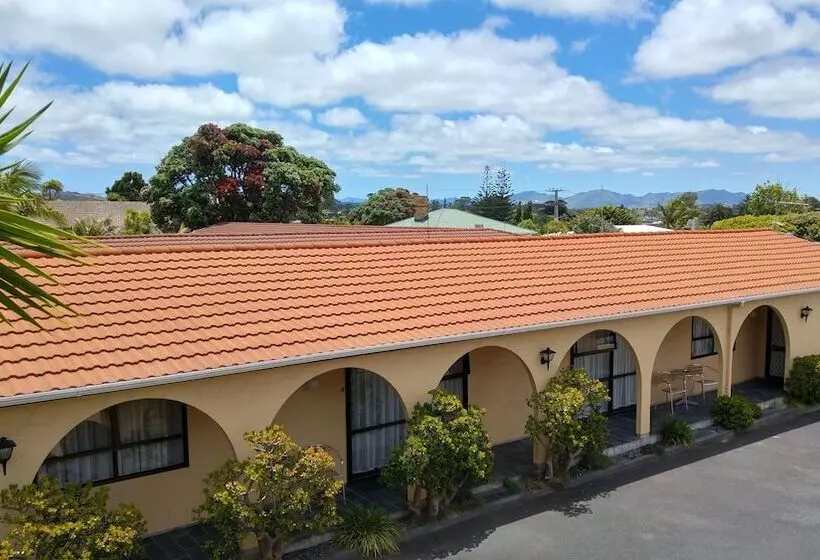 Hobson's Choice Motel