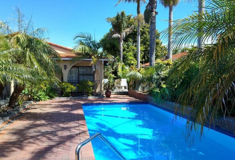 Hobson's Choice Motel