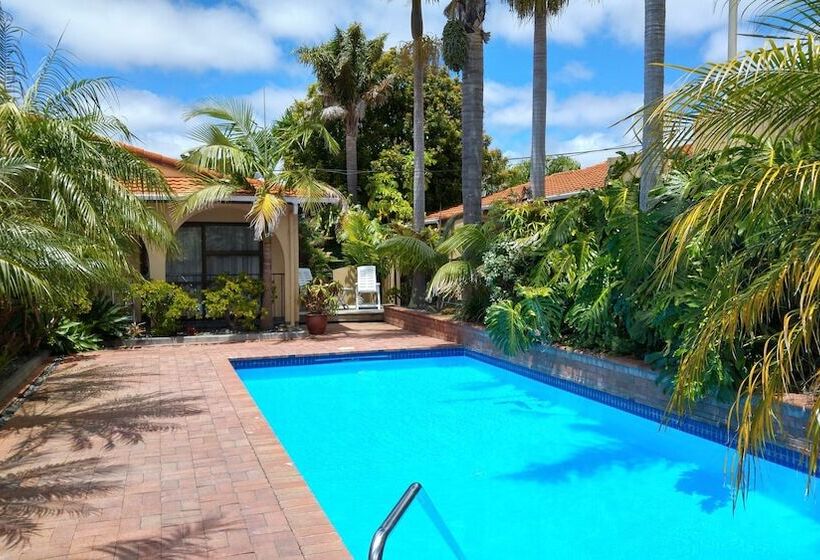 Hobson's Choice Motel