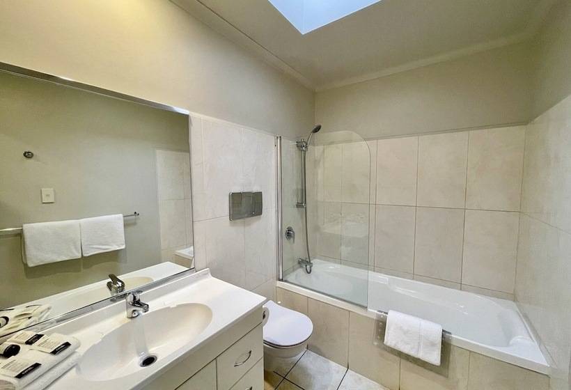 Hobson's Choice Motel