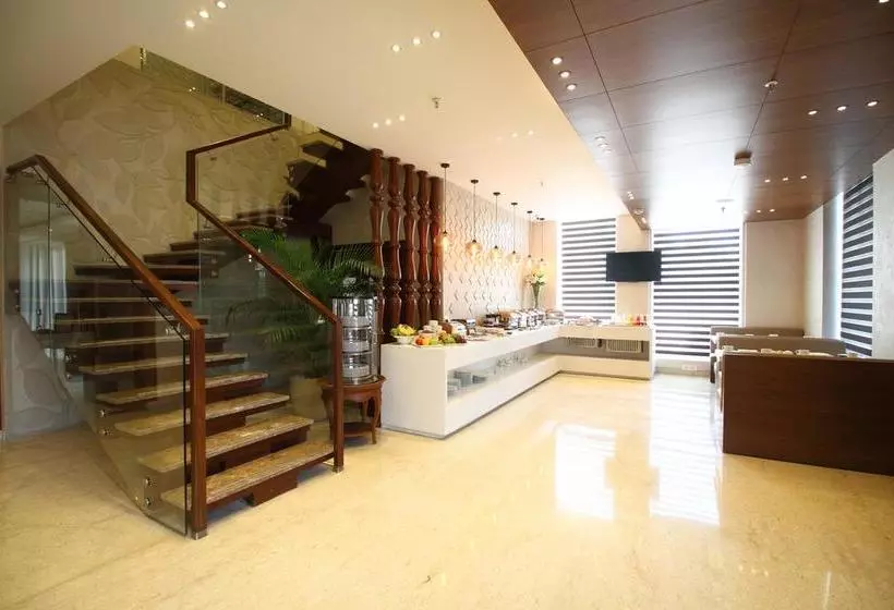 هتل Ameya Suites