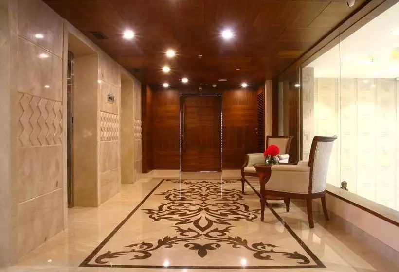 هتل Ameya Suites