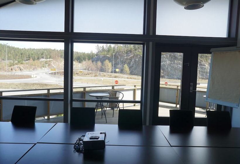 Отель Heimat Brokelandsheia