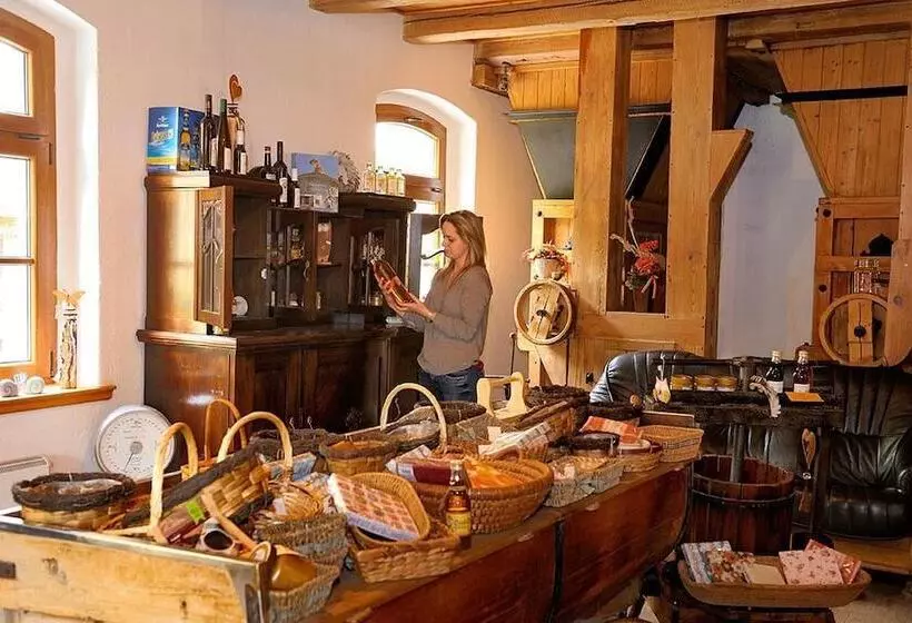 Hotelli Historische ölmühle Eberstedt