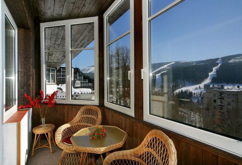 ホテル Pension Karolína