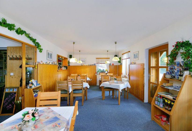 ホテル Pension Karolína