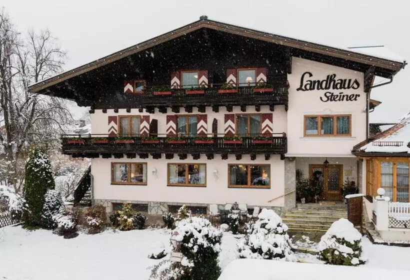 ホテル Landhaus Steiner