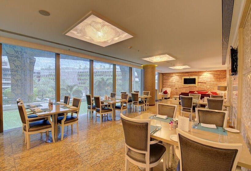 Niranta Transit Hotel Mumbai Airport   At Arrivals