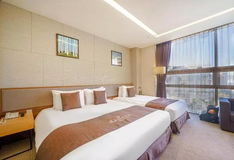 ホテル Ramada By Wyndham Incheon