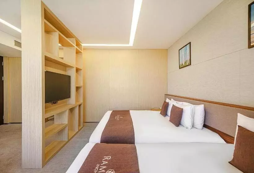 ホテル Ramada By Wyndham Incheon