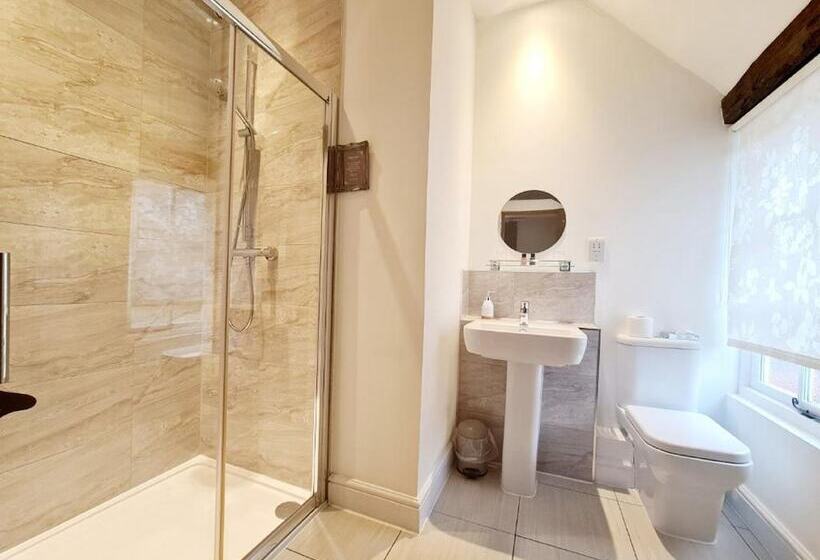 ホテル The Harvard Inn