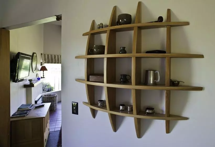 ペンション John's House