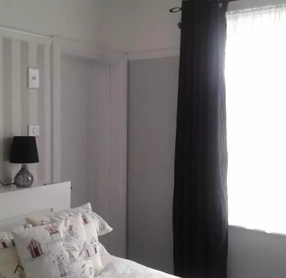 ペンション South Rising Guest House