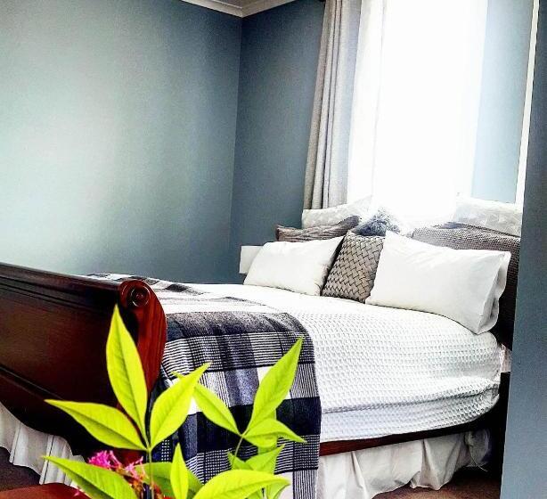 بنسيون The Gables B&b