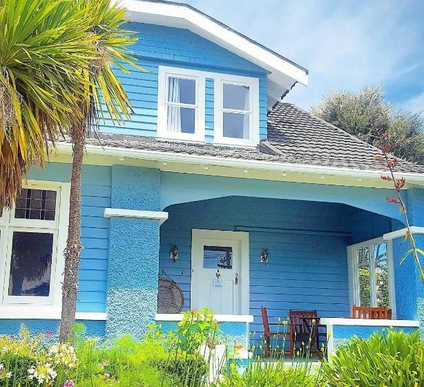 بنسيون The Gables B&b