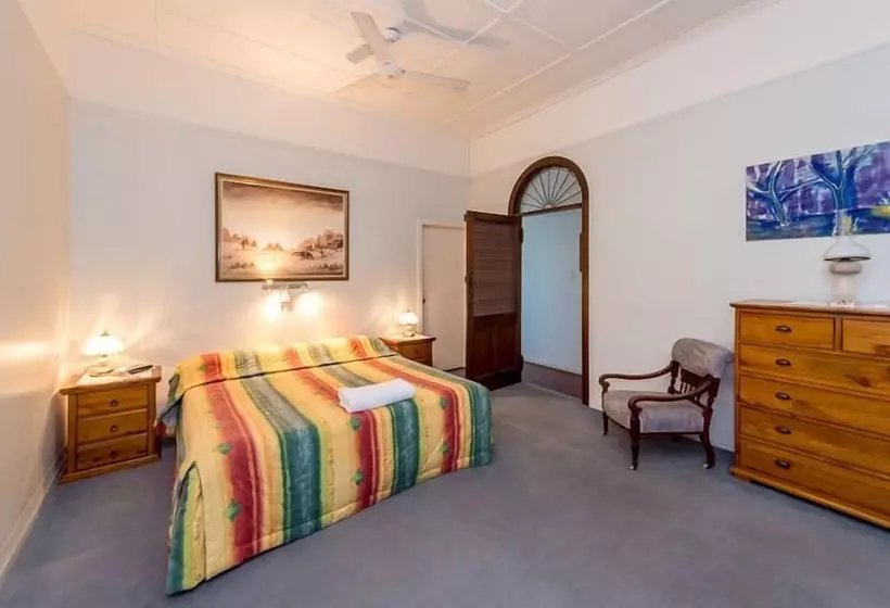 Auckland Hill Bed & Breakfast