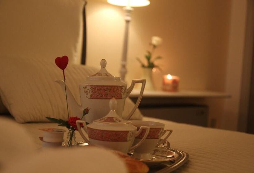 تختخواب و صبحانه Casamore Rooms