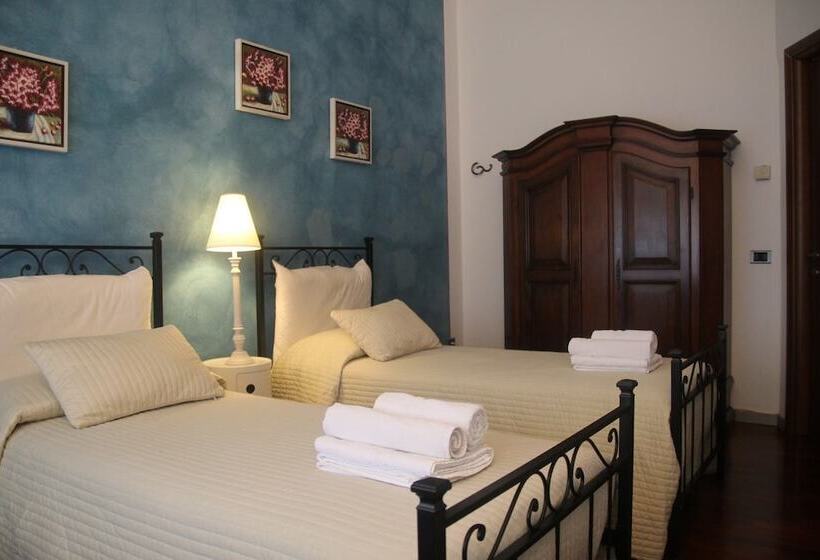 تختخواب و صبحانه Casamore Rooms