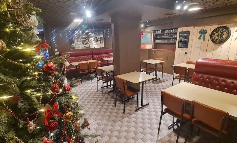 ベッドアンドブレックファースト Hébergement Artense