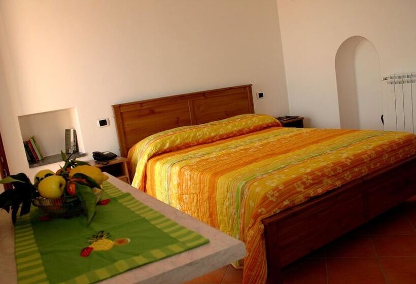 ベッドアンドブレックファースト Il Rifugio Del Poeta