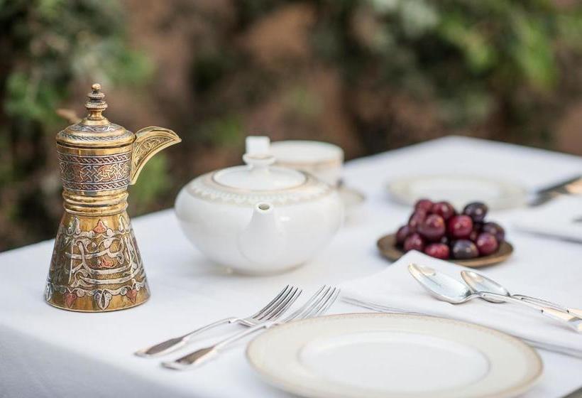 تختخواب و صبحانه La Maison Ottomane