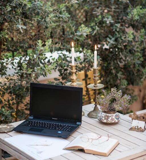 تختخواب و صبحانه La Maison Ottomane