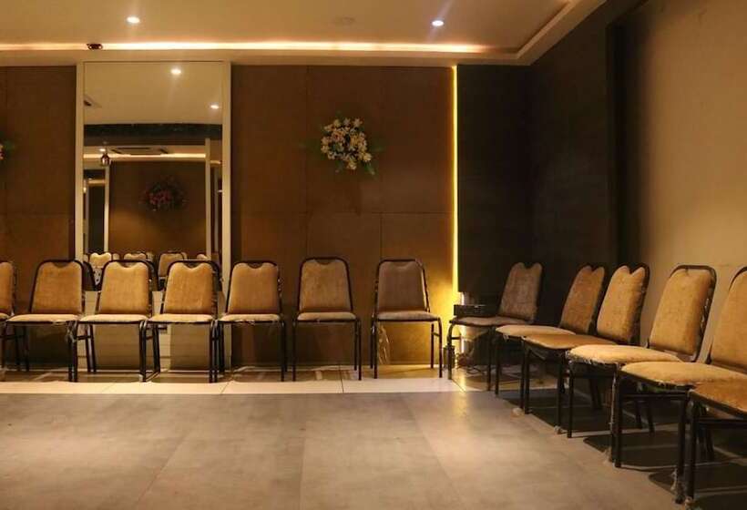 בית מלון כפרי Bhagwati Park, Ujjain