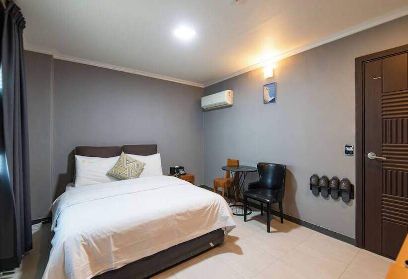 酒店 Gung Business