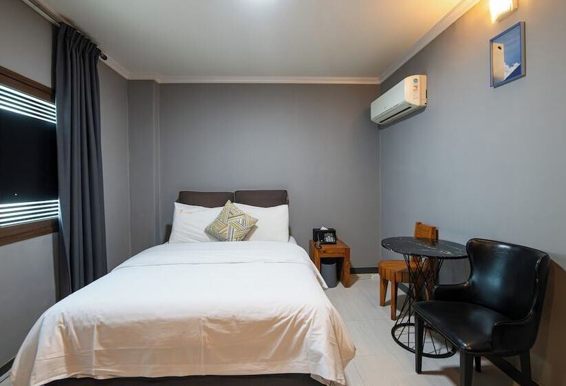 酒店 Gung Business