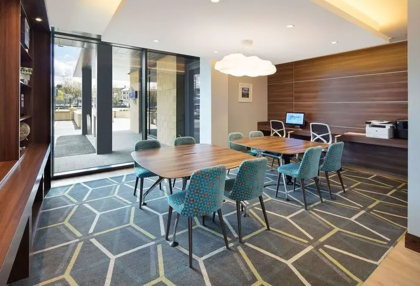 هتل Hampton by Hilton Dundee City Centre