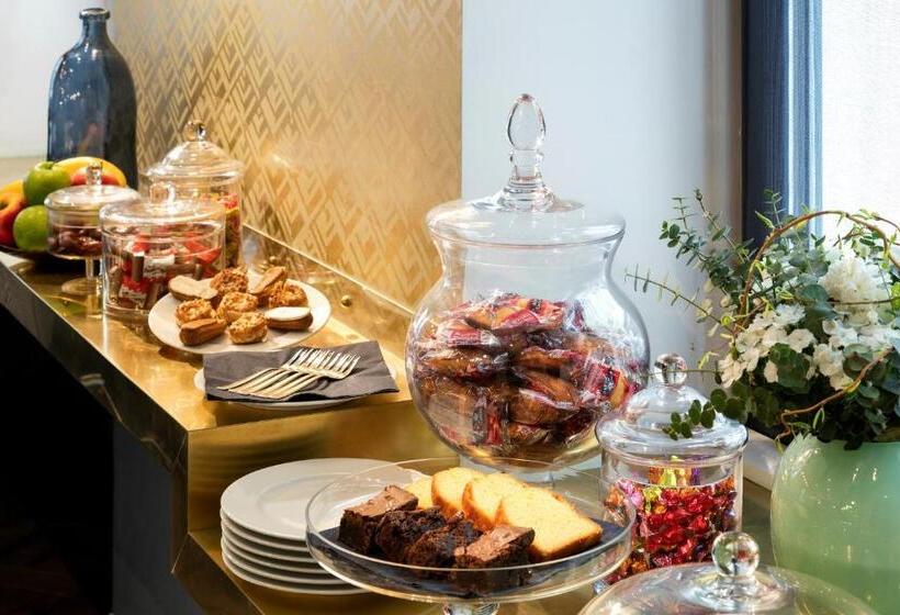 ホテル Hôtel Square Louvois