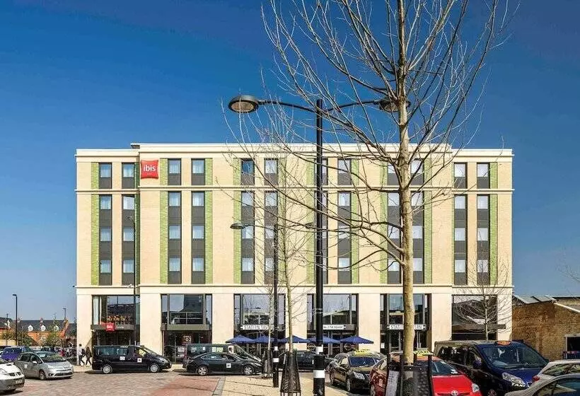 ホテル Ibis Cambridge Central Station